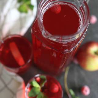 Apple Berry Kompot