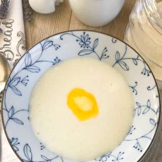 How to Make Cream of Wheat Porridge (Mannaya Kasha)