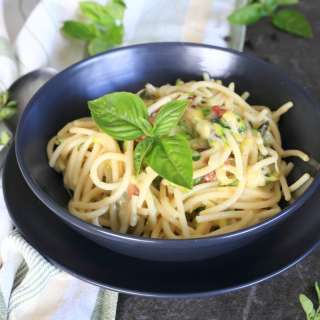 Zucchini Pasta with Gouda and Bacon