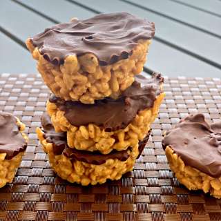 Chocolate Peanut Butter Rice Krispy Cups