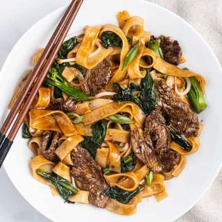 Hu Tieu Xao (Vietnamese Stir Fried Noodles)