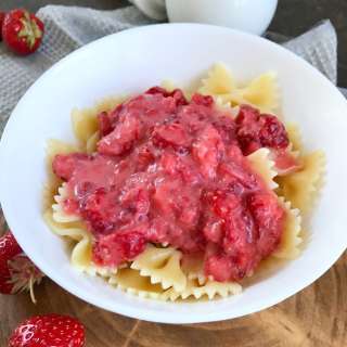 Farfalle with Strawberries and Cream