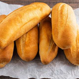 Vietnamese Baguette (Banh Mi Baguette)