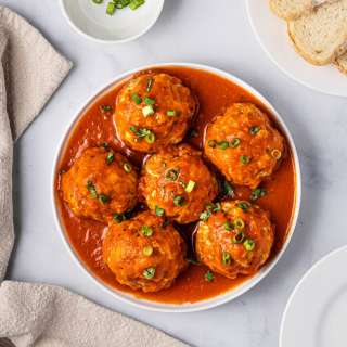 Vietnamese Xiu Mai (Meatballs in Tomato Sauce)