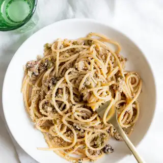 Pasta scammaro: spaghetti Olives, Capers and Breacrumbs