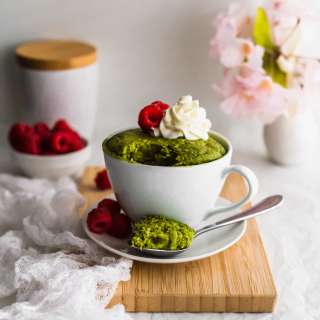 Easy Matcha Mug Cake