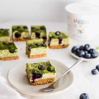Matcha Blueberry Yogurt Cheesecake Bars
