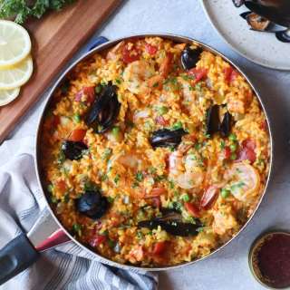 Easy Gluten Free Paella Recipe with Seafood