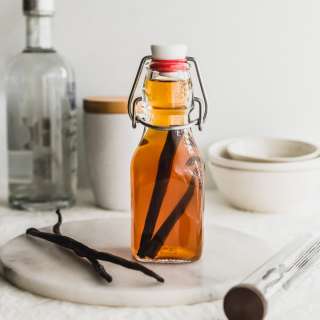 Homemade Vanilla Extract