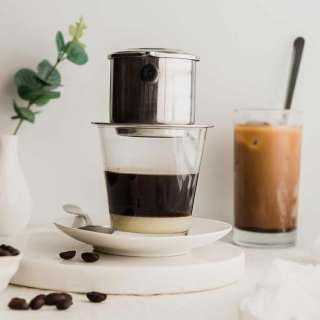 Vietnamese Iced Coffee (Cà Phê Sữa Đá)