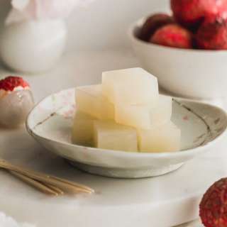 Simple Lychee Jelly