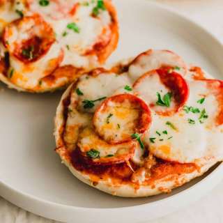 Quick Pizza Bagels