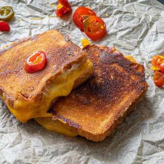 Spicy Grilled Cheese Sandwich