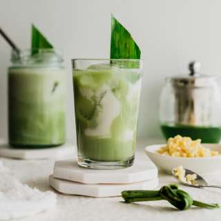 Pandan Coconut Milk Tea