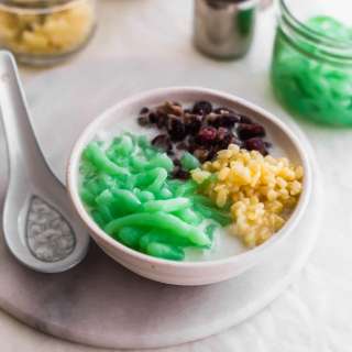 Cendol (Pandan Starch Jelly Dessert)