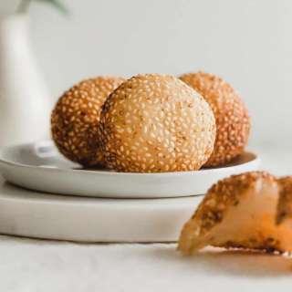 Chinese Fried Sesame Balls (Jian Dui)
