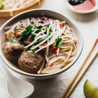 Instant Pot Vietnamese Beef Pho