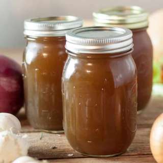 Vegetable Stock from Kitchen Scraps