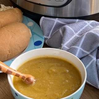 Instant Pot Pumpkin Soup