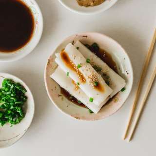 Rice Noodle Rolls (Chee Cheong Fun) 豬腸粉