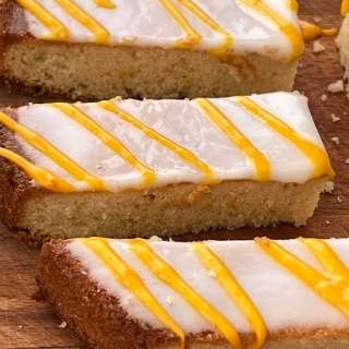 Air Fryer Mr Kipling Lemon Slices