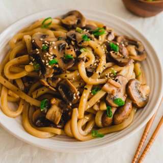 Easy Soy Mushroom Udon