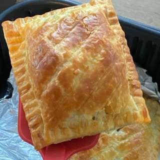 Greggs Frozen Steak Bake In Air Fryer