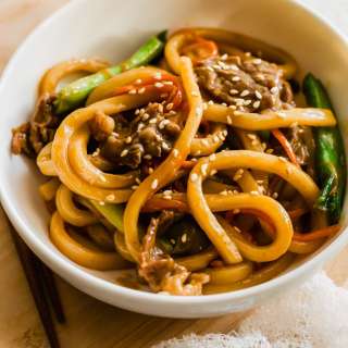 Beef Yaki Udon (Japanese Stir-Fried Udon)
