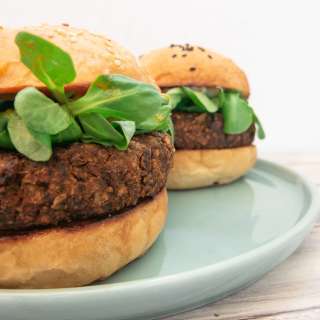 Easy Vegan Mushroom Burgers