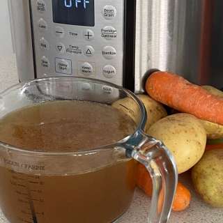 Instant Pot Vegetable Stock