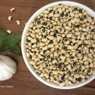 How to Cook Black-eyed Beans in the Oven