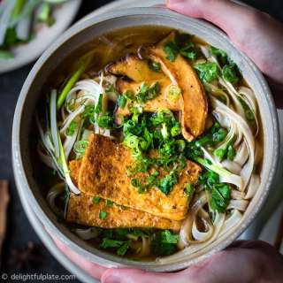 Vegan Pho Noodle Soup (Pho Chay)