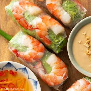 Vietnamese Fresh Spring Rolls (Goi Cuon)