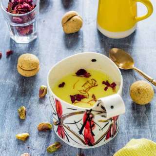 Honey Saffron Milk