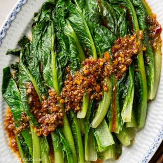 Chinese-style Lettuce with Garlic Sauce