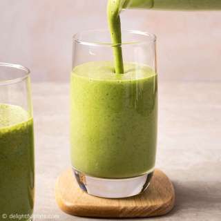 Matcha Banana Smoothie