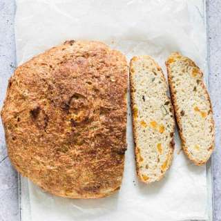 Instant Pot No Knead Muesli Coconut Bread