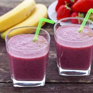 McDonalds Strawberry Banana Smoothie In The Blender