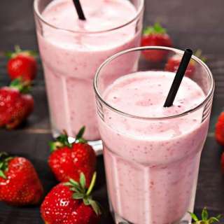 Homemade McDonalds Strawberry Milkshake In The Blender