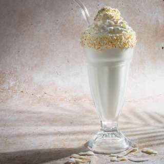 Coconut milkshake