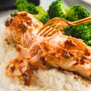Salmon Fillets with Miso Butter (Pan-Fried)