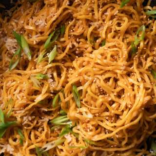 Best Asian Garlic Noodles Recipe