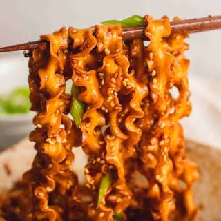Garlic Chili Oil Noodles