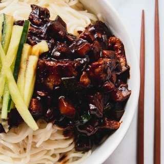Easy Jajangmyeon Recipe