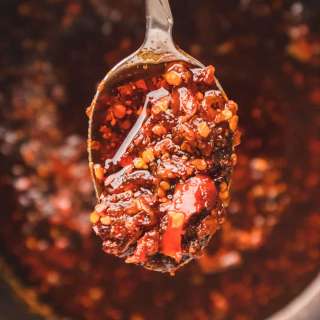 Homemade Garlic Chili Oil Recipe
