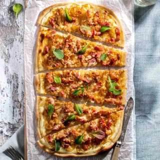 Easy Flammkuchen - German pizza