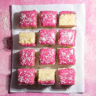 Tottenham Cake