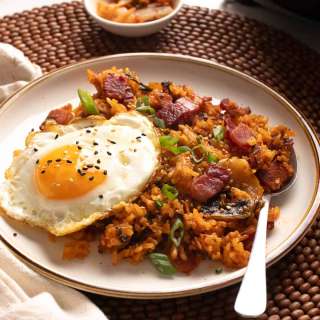Easy Kimchi Bacon Fried Rice Recipe