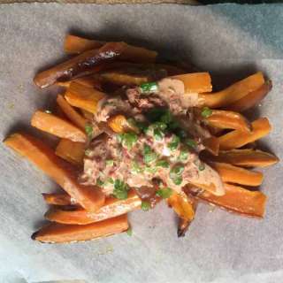 Easy 3-ingredient Sambal Aioli (Sambal Mayo)