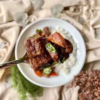 Tau Yew Bak (Braised Pork in Soy Sauce)